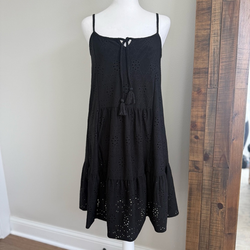 ESQUALO Black Eyelet Sleeveless Tiered Sundress SIZE: XS‎